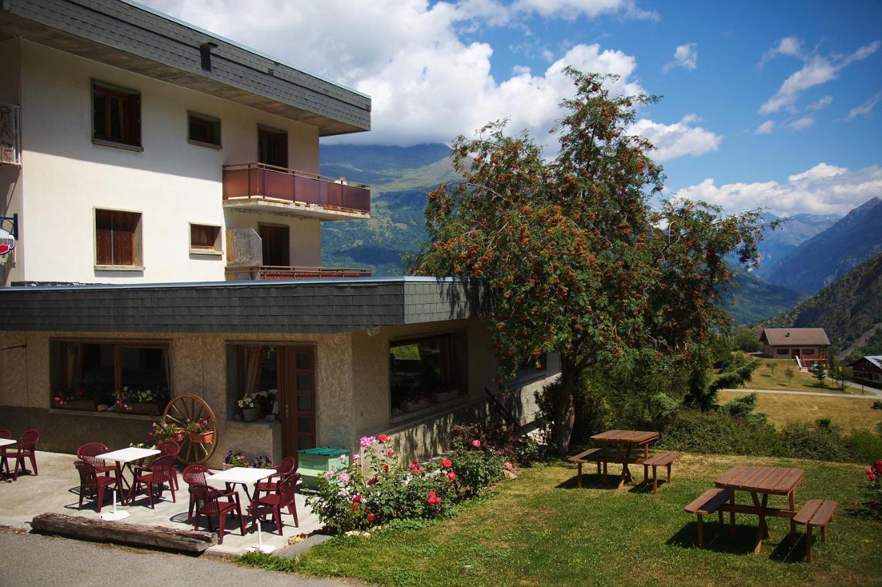 Hotel Les Sorbiers à Montricher-le-Bochet Extérieur photo